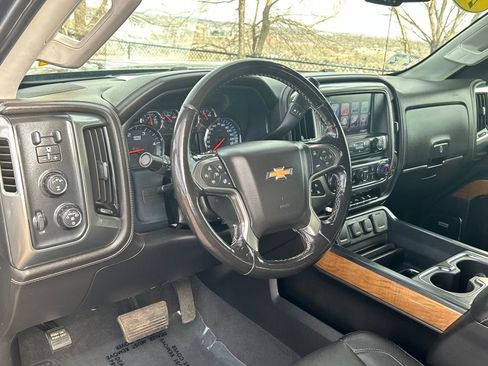 Used 2019 Chevrolet Silverado 3500 LTZ w/ Duramax Plus Package image 15