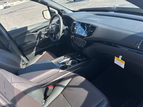 New 2026 Honda Ridgeline Black Edition image 12