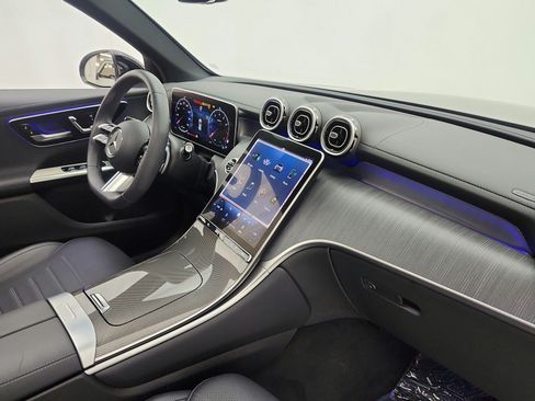 Used 2023 Mercedes-Benz GLC 300 image 22