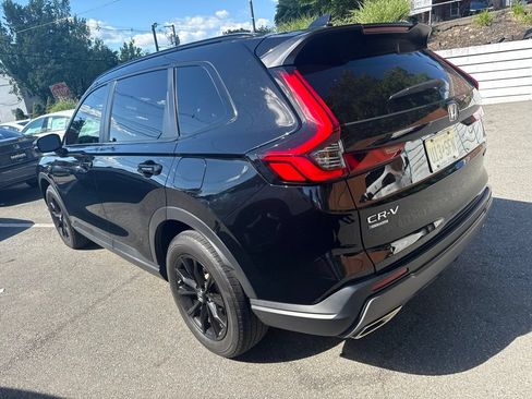 Used 2023 Honda CR-V Sport image 7
