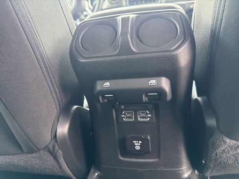 Used 2023 Jeep Wrangler Unlimited Rubicon 4xe w/ Cold Weather Group AWD/4WD image 13
