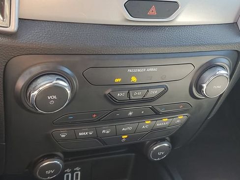 Used 2019 Ford Ranger XLT w/ Equipment Group 301A Mid AWD/4WD image 27