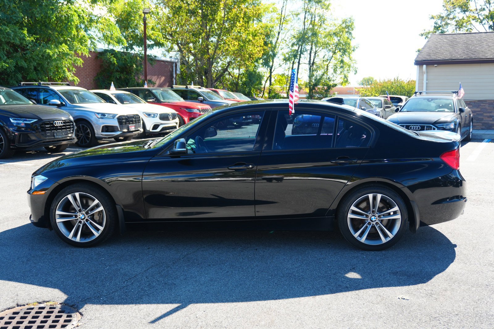 Used 2013 BMW 335i xDrive Sedan AWD/4WD image 8