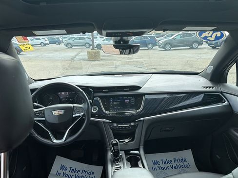 Used 2024 Cadillac XT6 Premium Luxury w/ Technology Package image 19