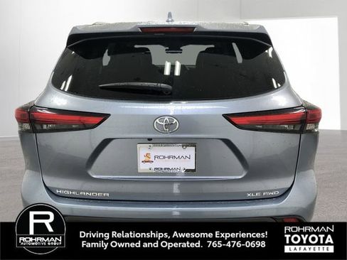 Used 2021 Toyota Highlander XLE image 6