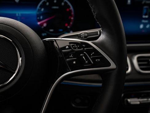 New 2026 Mercedes-Benz GLE 450 4MATIC image 30