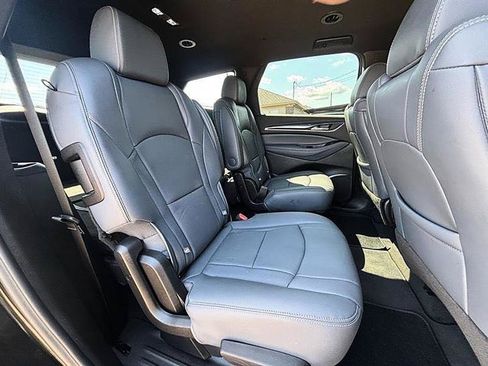 Used 2024 Buick Enclave Essence w/ Technology Package FWD image 45