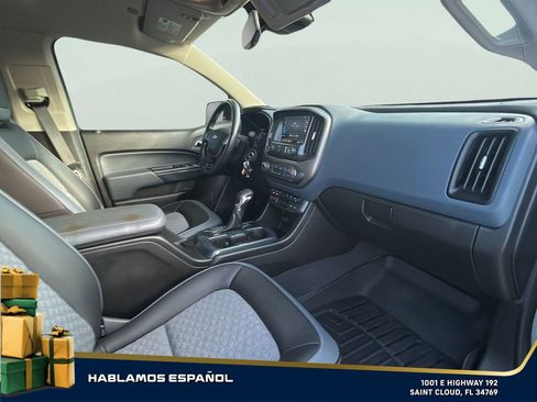 Used 2022 Chevrolet Colorado Z71 w/ Safety Package image 28