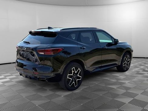 Used 2025 Chevrolet Blazer RS w/ Driver Confidence II Package AWD/4WD image 5
