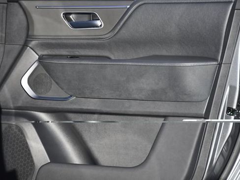 New 2027 INFINITI QX80 Luxe w/ Cargo Package RWD image 31