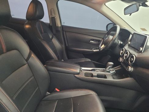 Used 2023 Nissan Sentra SR w/ SR Premium Package FWD image 21