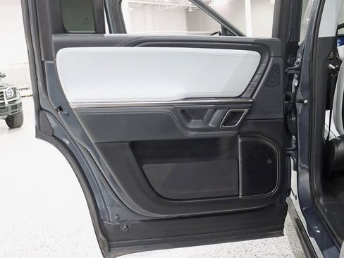 Used 2024 Rivian R1S Adventure image 34