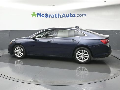 Used 2018 Chevrolet Malibu LT w/ Leather Package FWD image 23