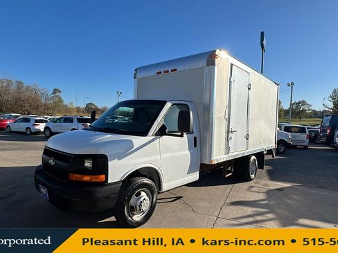 Used 2008 Chevrolet Express 3500 image 1