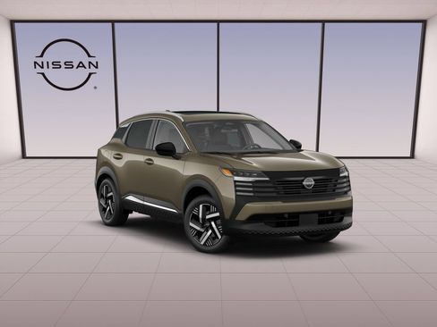 New 2026 Nissan Kicks SV w/ SV Premium Package FWD image 3