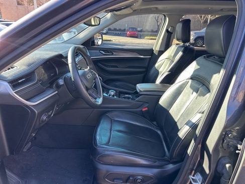 Used 2021 Jeep Grand Cherokee L Limited w/ Trailer Tow Group (B) image 12