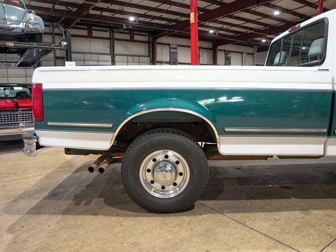 Used 1995 Ford F250 2WD Regular Cab image 9