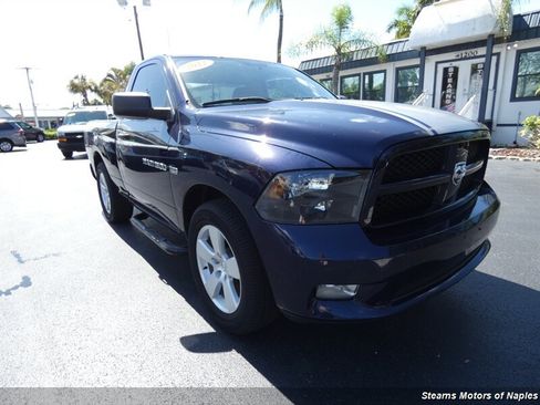 Used 2012 RAM 1500 Express RWD image 1