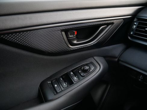 Certified 2025 Subaru Outback AWD image 20