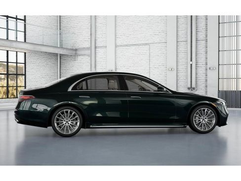 New 2026 Mercedes-Benz S 580 4MATIC Sedan image 17