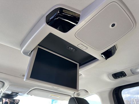 New 2026 Honda Odyssey Touring image 13