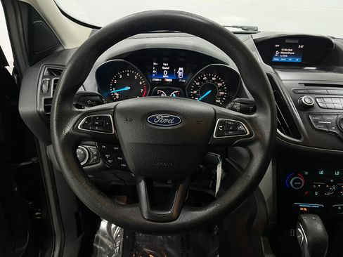 Used 2018 Ford Escape SE FWD image 20