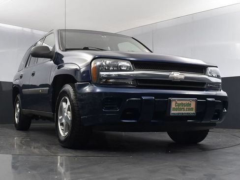 Used 2004 Chevrolet TrailBlazer LS w/ LS Preferred Equipment Group AWD/4WD image 19