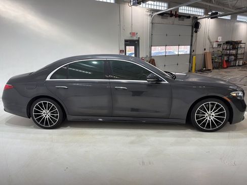 Used 2022 Mercedes-Benz S 500 S 500 image 4