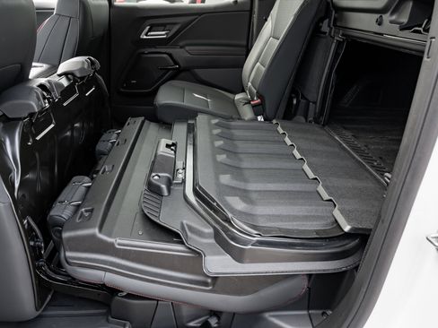 New 2024 Chevrolet Silverado EV RST image 35