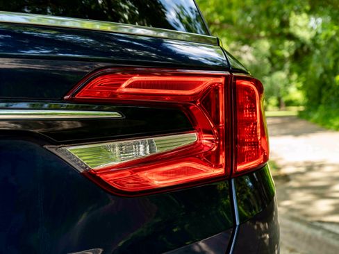 Used 2023 Honda Odyssey EX-L image 13