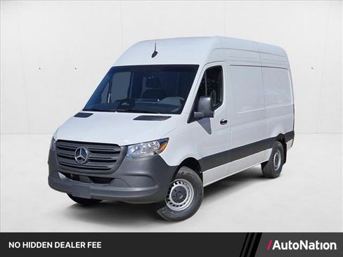 New 2025 Mercedes-Benz Sprinter 2500 image 1