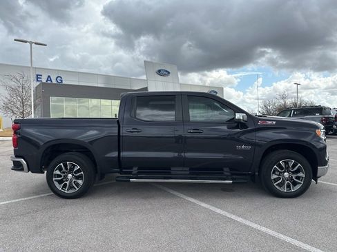 Used 2023 Chevrolet Silverado 1500 LT w/ Texas Edition Plus image 9