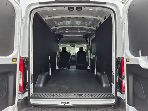 New 2026 Ford Transit 150 148 Medium Roof w/ Load Area Protection Package RWD image 23