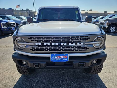 New 2026 Ford Bronco Badlands AWD/4WD image 3