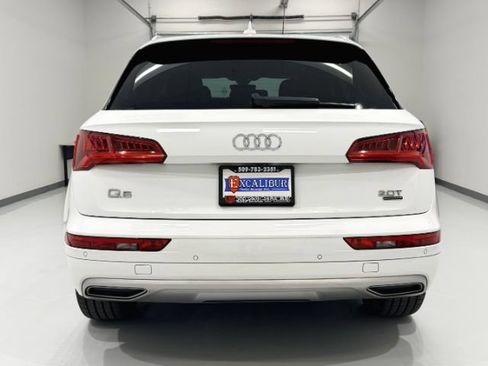 Used 2018 Audi Q5 2.0T Premium Plus w/ Premium Plus Package AWD/4WD image 9