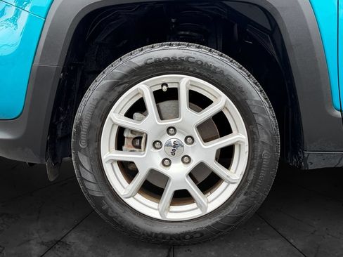 Used 2022 Jeep Renegade Latitude AWD/4WD image 14