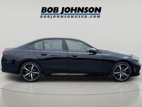 Used 2026 BMW 540i xDrive w/ M Sport Package AWD/4WD image 1
