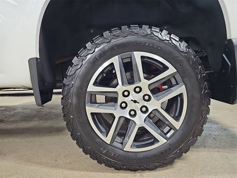 Certified 2019 Chevrolet Silverado 1500 LT Trail Boss image 37