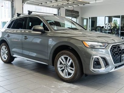 Used 2023 Audi Q5 2.0T Premium w/ Convenience Package