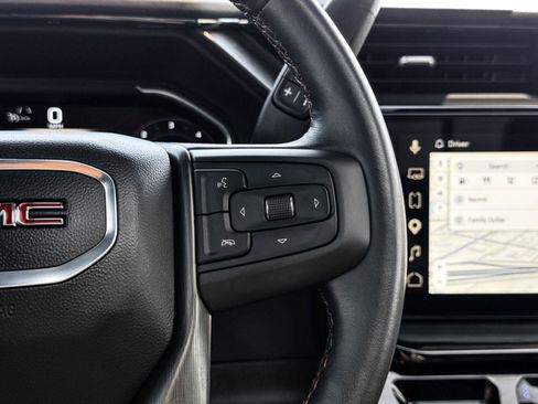 Certified 2025 GMC Sierra 2500 AT4X w/ AT4X AEV Edition AWD/4WD image 20