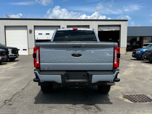 New 2026 Ford F250 Lariat w/ Black Appearance Package AWD/4WD image 4