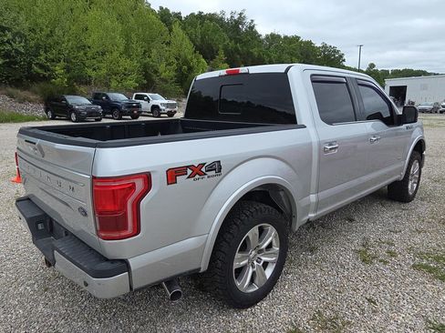 Used 2015 Ford F150 Platinum w/ Equipment Group 701A Luxury AWD/4WD image 7