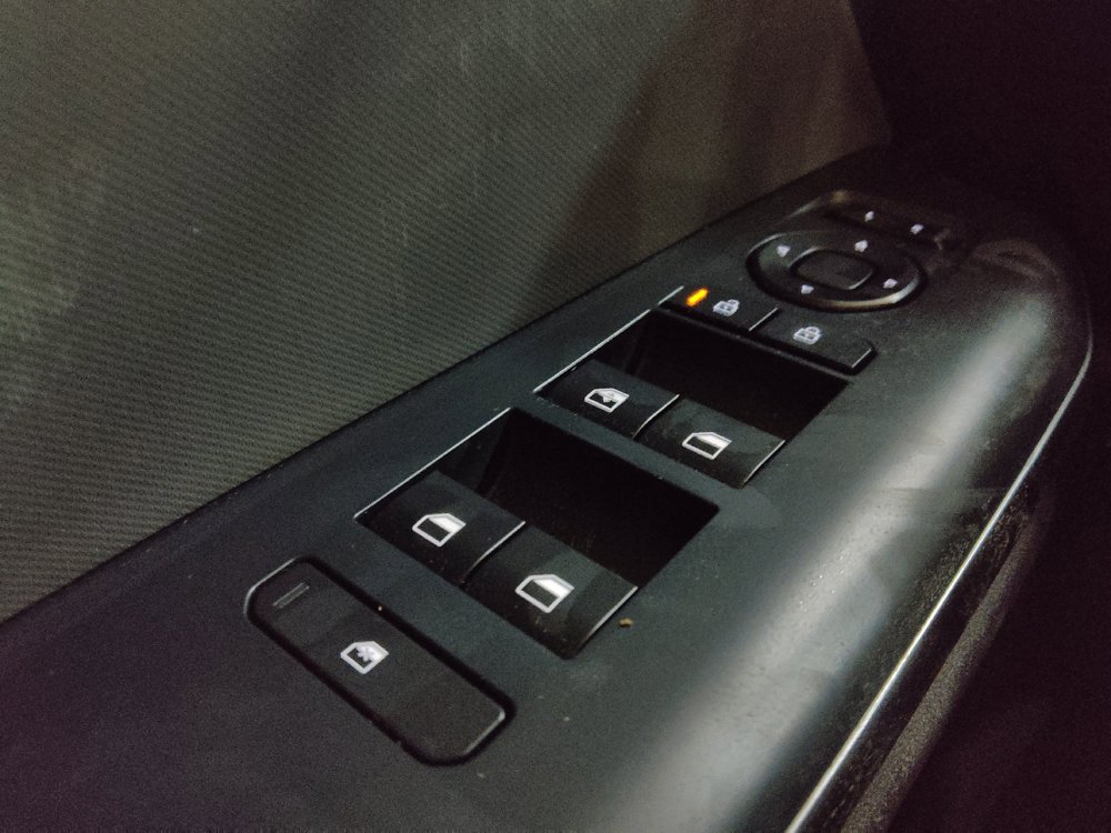 Used 2025 Kia K4 FWD image 27