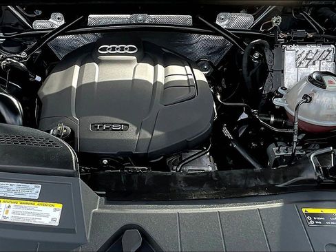 Used 2019 Audi Q5 2.0T Premium w/ Convenience Package image 9