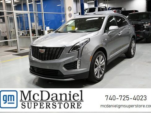 Used 2025 Cadillac XT5 Premium Luxury image 1
