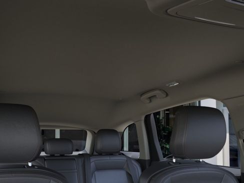 New 2026 Lincoln Nautilus Premier AWD/4WD image 22