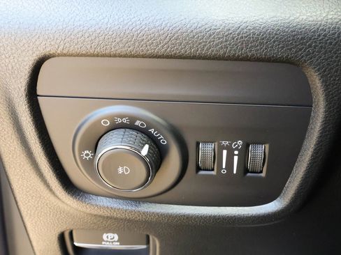 New 2026 Jeep Grand Cherokee Limited w/ Limited Altitude Package AWD/4WD image 30