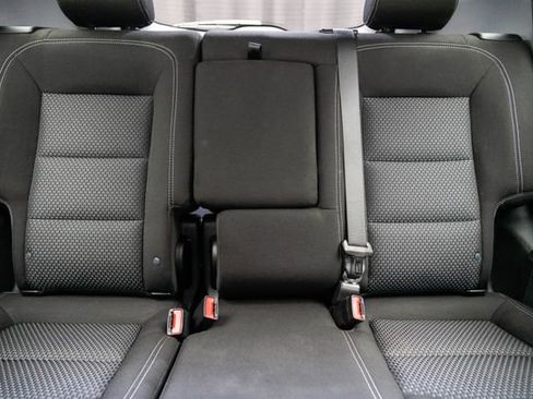 Used 2022 GMC Terrain SLE AWD/4WD image 26