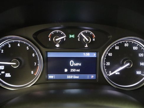 Certified 2024 Buick Enclave Essence w/ Sport Touring Edition image 18