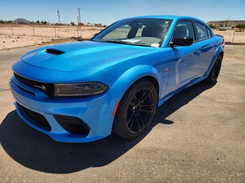 Used 2023 Dodge Charger Scat Pack RWD image 3